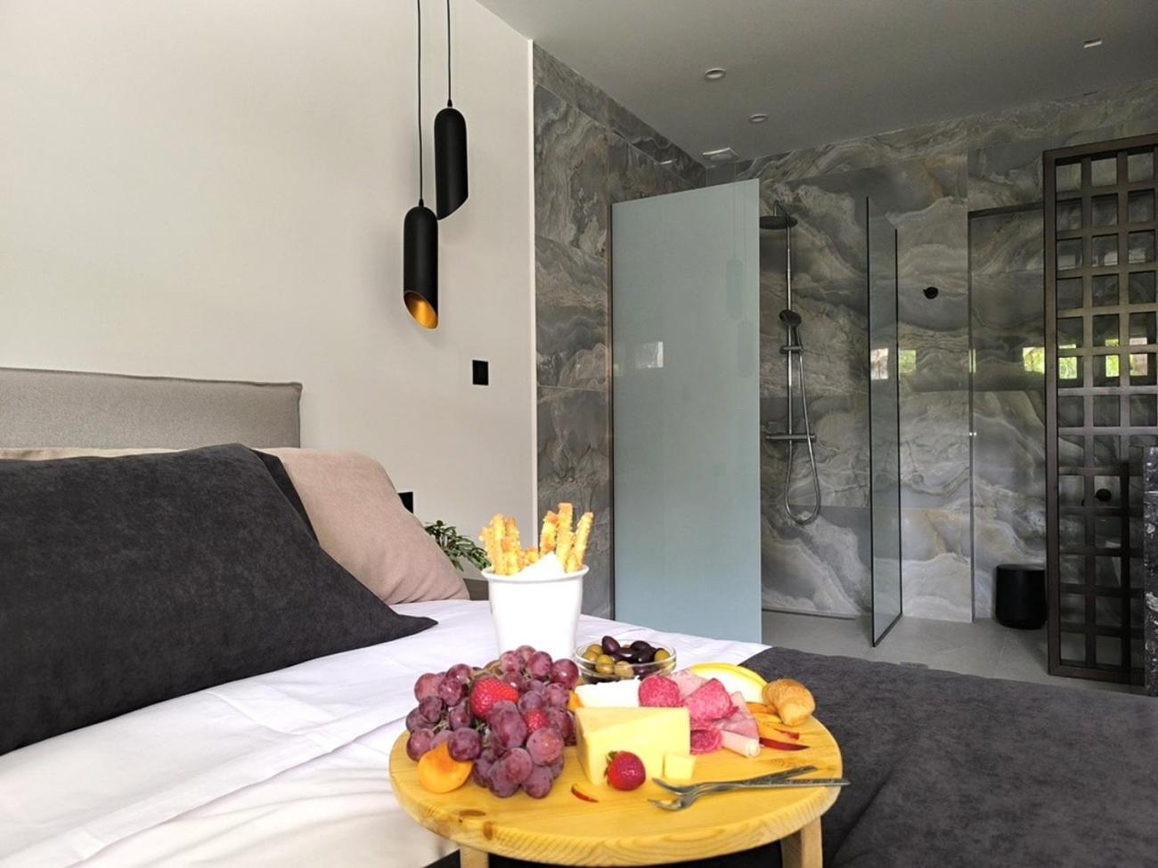 Valantina'S & Mannouel Lardos Luxury Villas Екстериор снимка