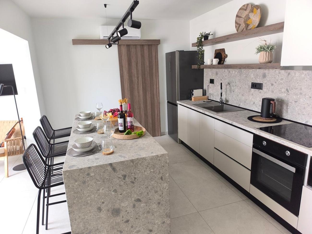 Valantina'S & Mannouel Lardos Luxury Villas Екстериор снимка