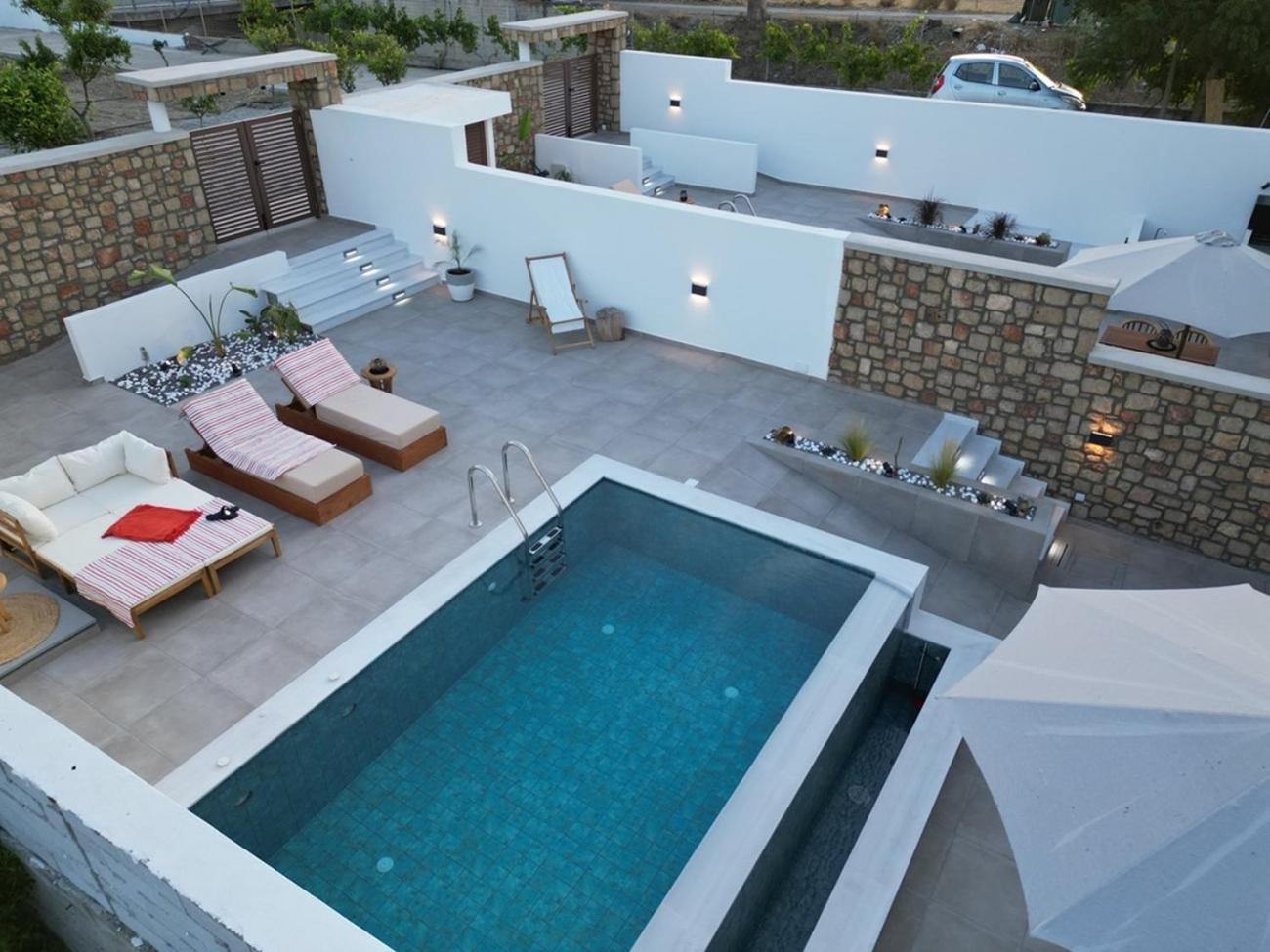 Valantina'S & Mannouel Lardos Luxury Villas Екстериор снимка