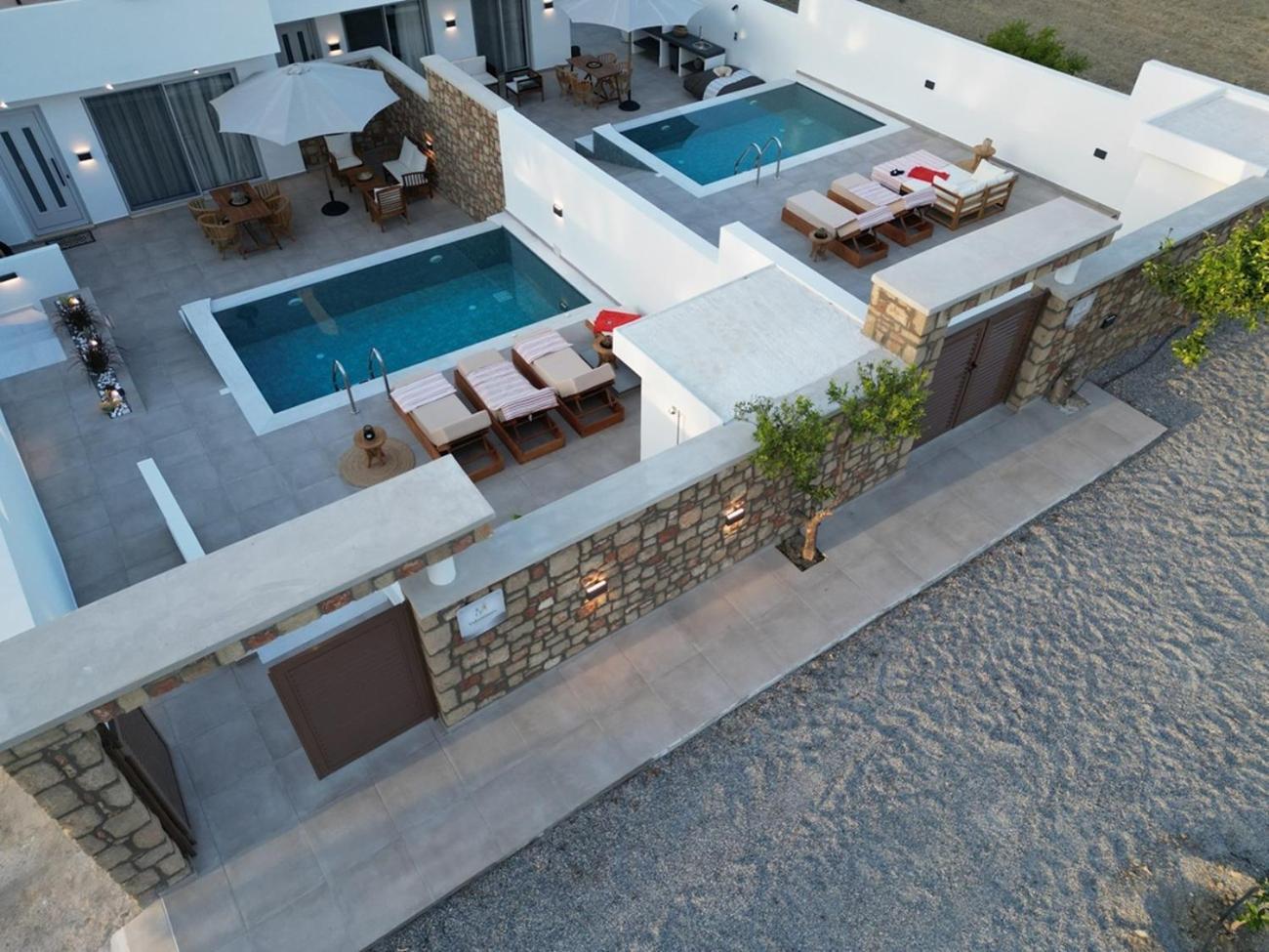 Valantina'S & Mannouel Lardos Luxury Villas Екстериор снимка